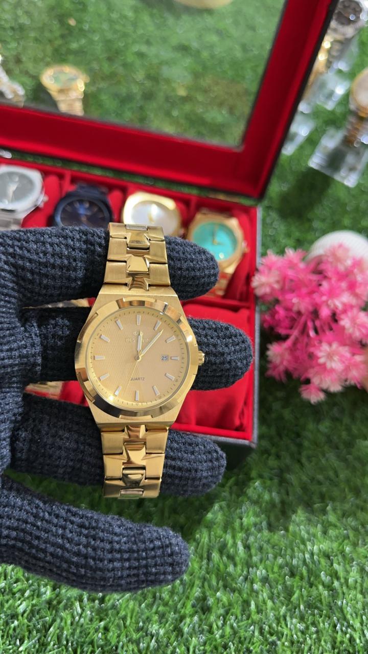 Premium Quality Best Win Watch |Gold + Gold