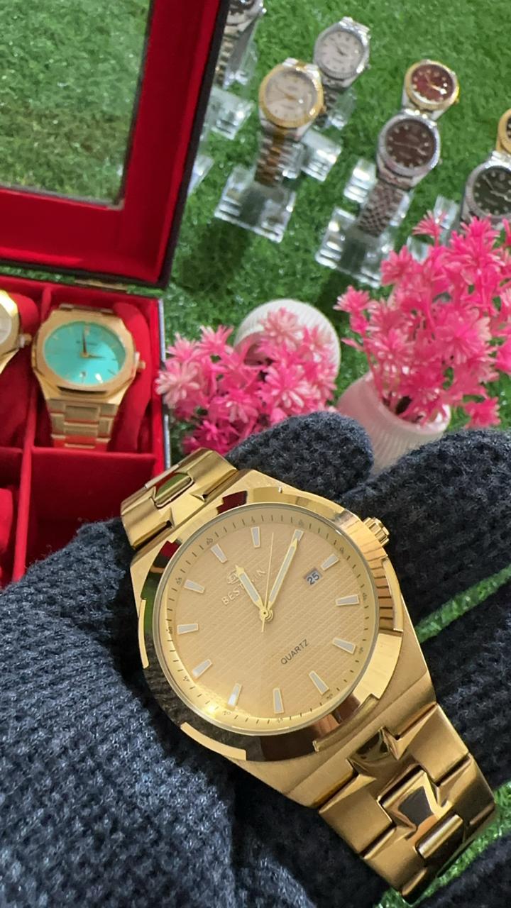 Premium Quality Best Win Watch |Gold + Gold